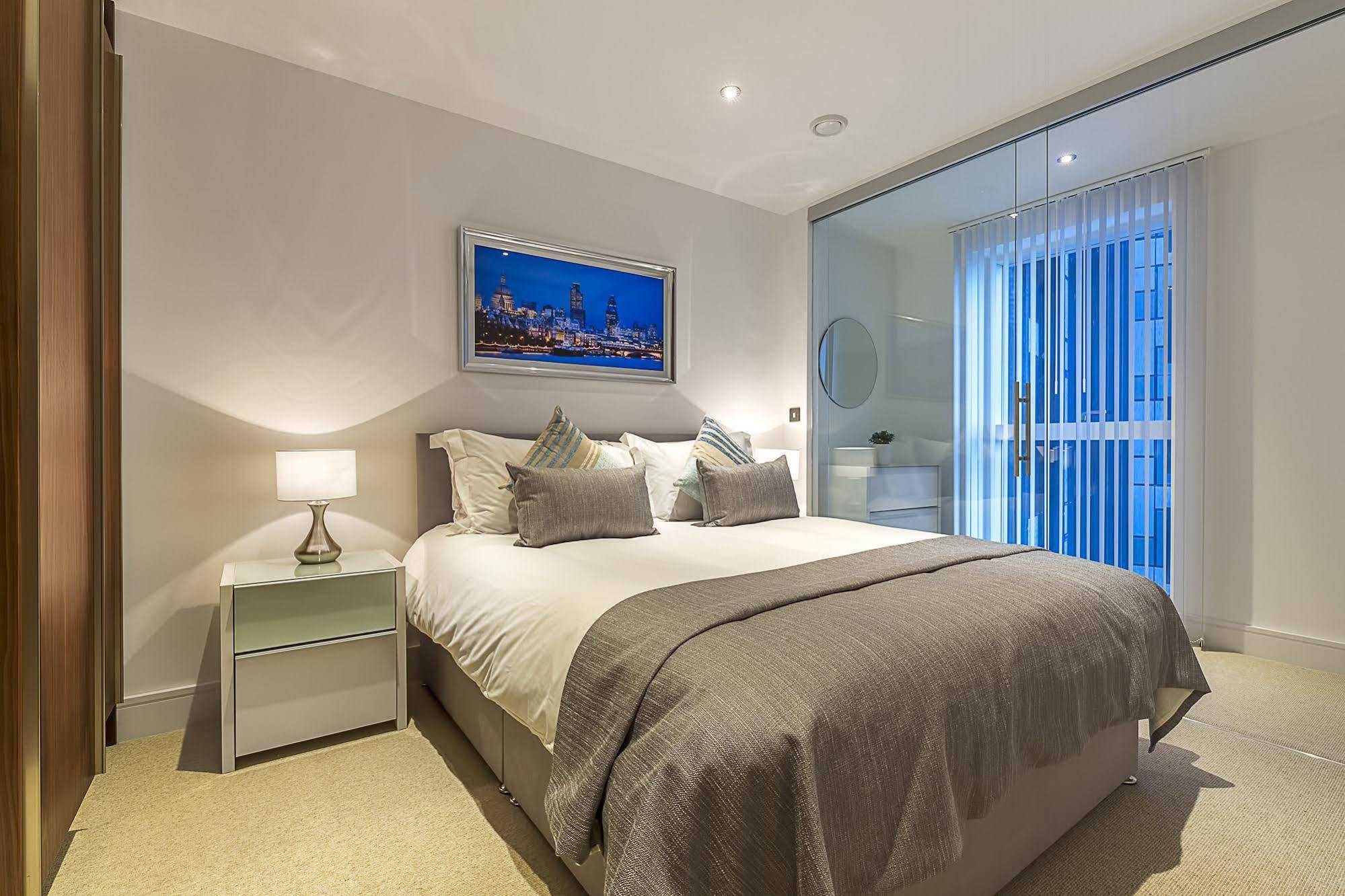 Ferienwohnung Lincoln Plaza London Exterior foto